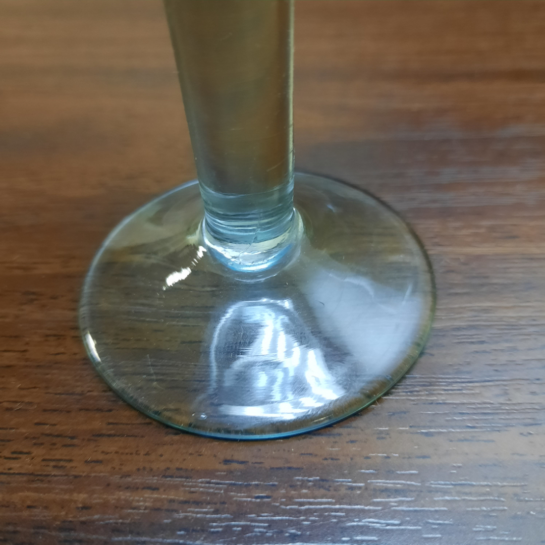 Бокал синий для вина, стекло, СССР, цена за 1 шт. (на одном бокале есть скол). Картинка 6